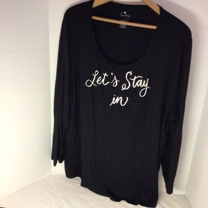 “Let’s stay in” lounge top